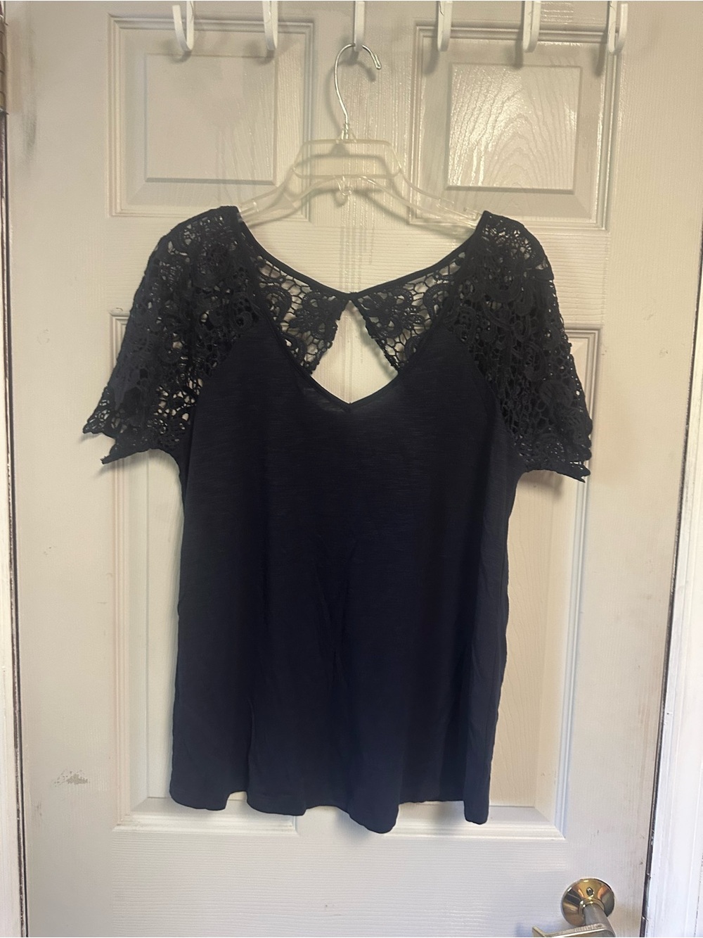 Cable & Gauge Navy Crochet Sleeve V-Neck Top with Back Keyhole